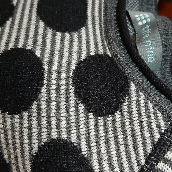 TITLE NINE Black/White Polka Dot Crew Neck Sweater - Picture 7 of 10